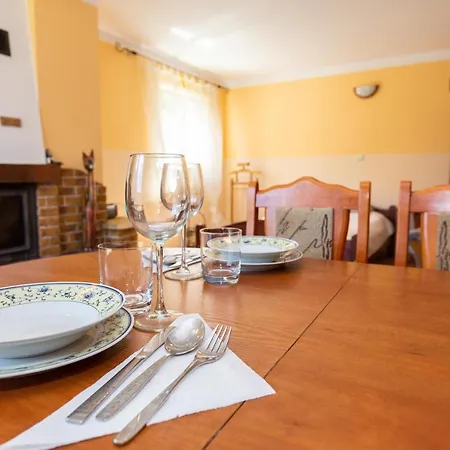 Dom O Dwoch Niezaleznych Kondygnacjach Holiday home *